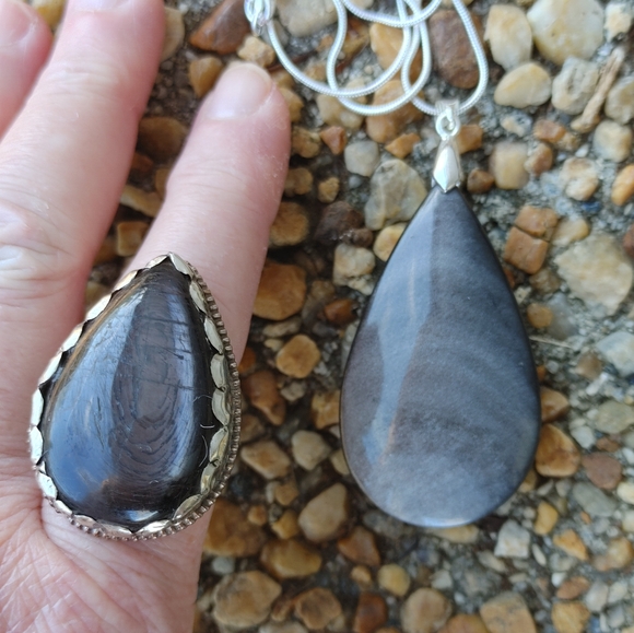 Tibetan Large Black Obsidion Ring (adjustable) - Picture 13 of 14